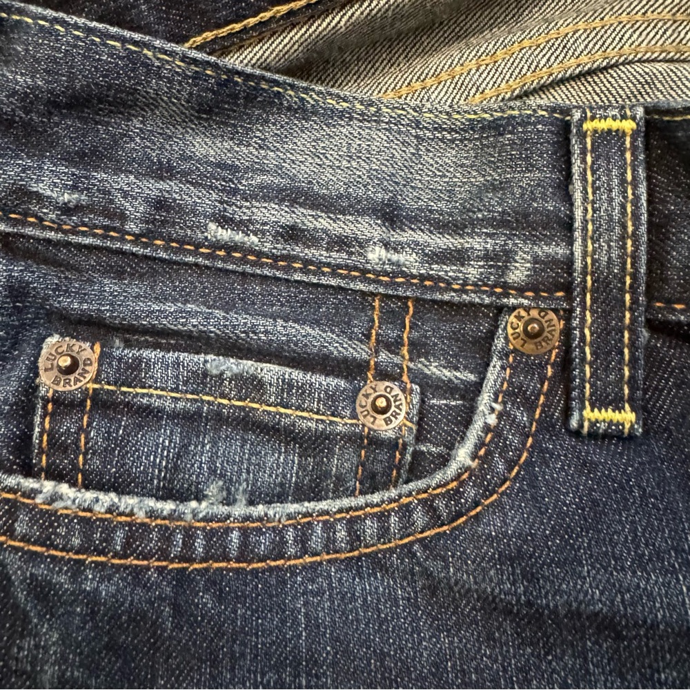 Lucky Brand Lil Maggie Flare Jeans Womens 00 Dark Wash Bootcut Altered Hem 24x32 - Picture 11 of 15